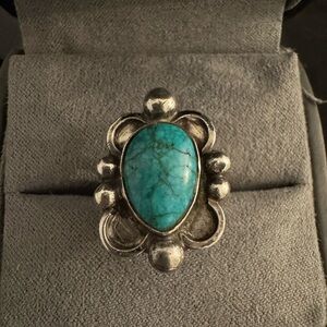 Vintage Handmade Sterling Silver Turquoise Ring - Size 4.75